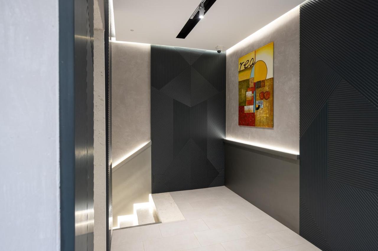 Compas Boutique Hotel Golem  Luaran gambar