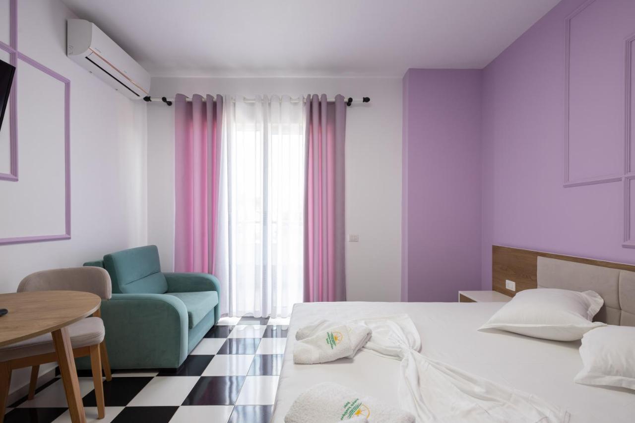Compas Boutique Hotel Golem  Luaran gambar