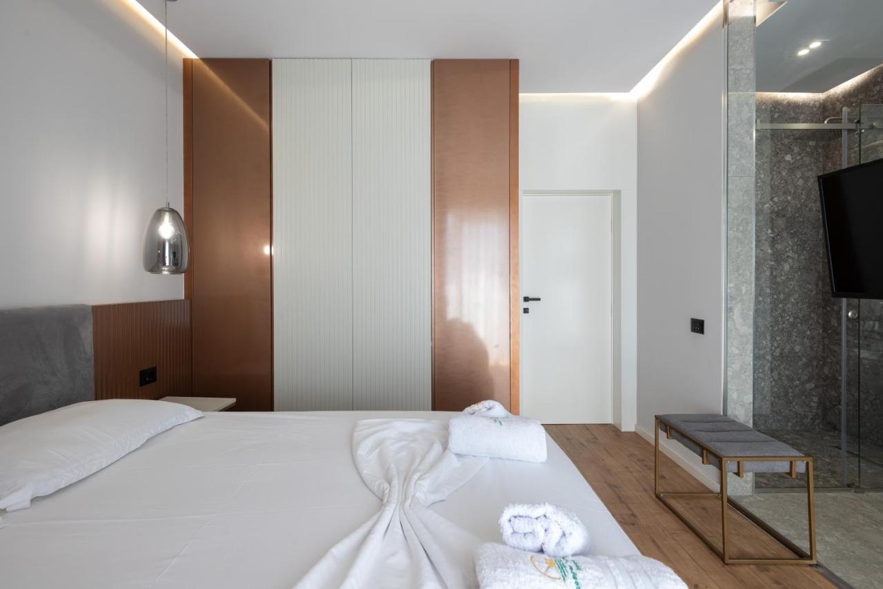 Compas Boutique Hotel Golem  Luaran gambar