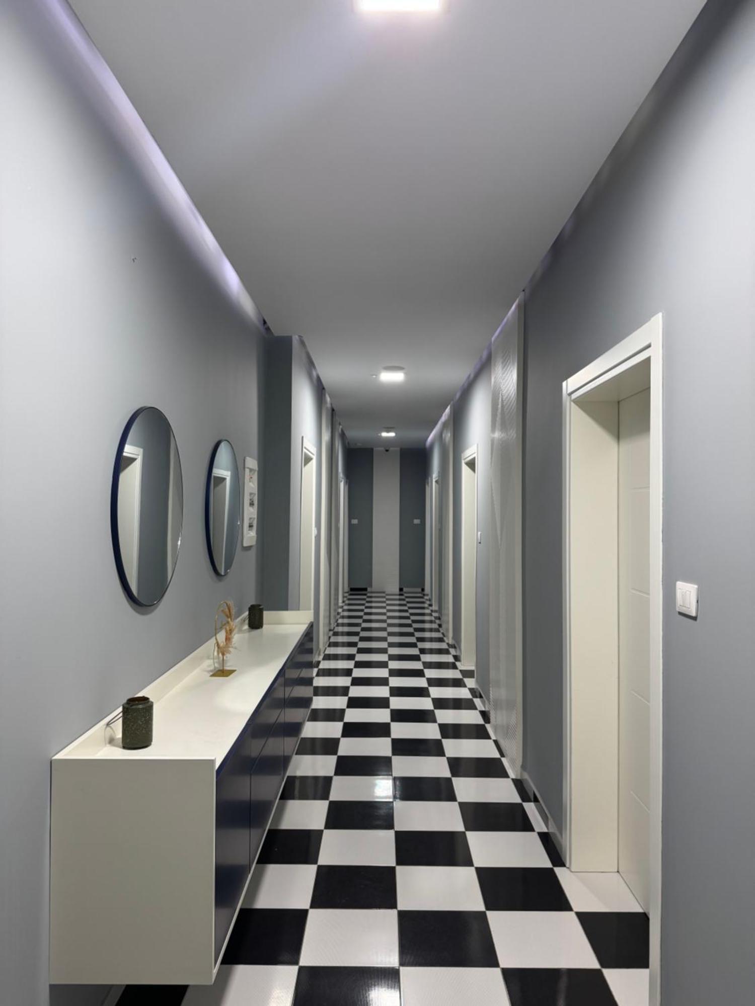 Compas Boutique Hotel Golem  Luaran gambar