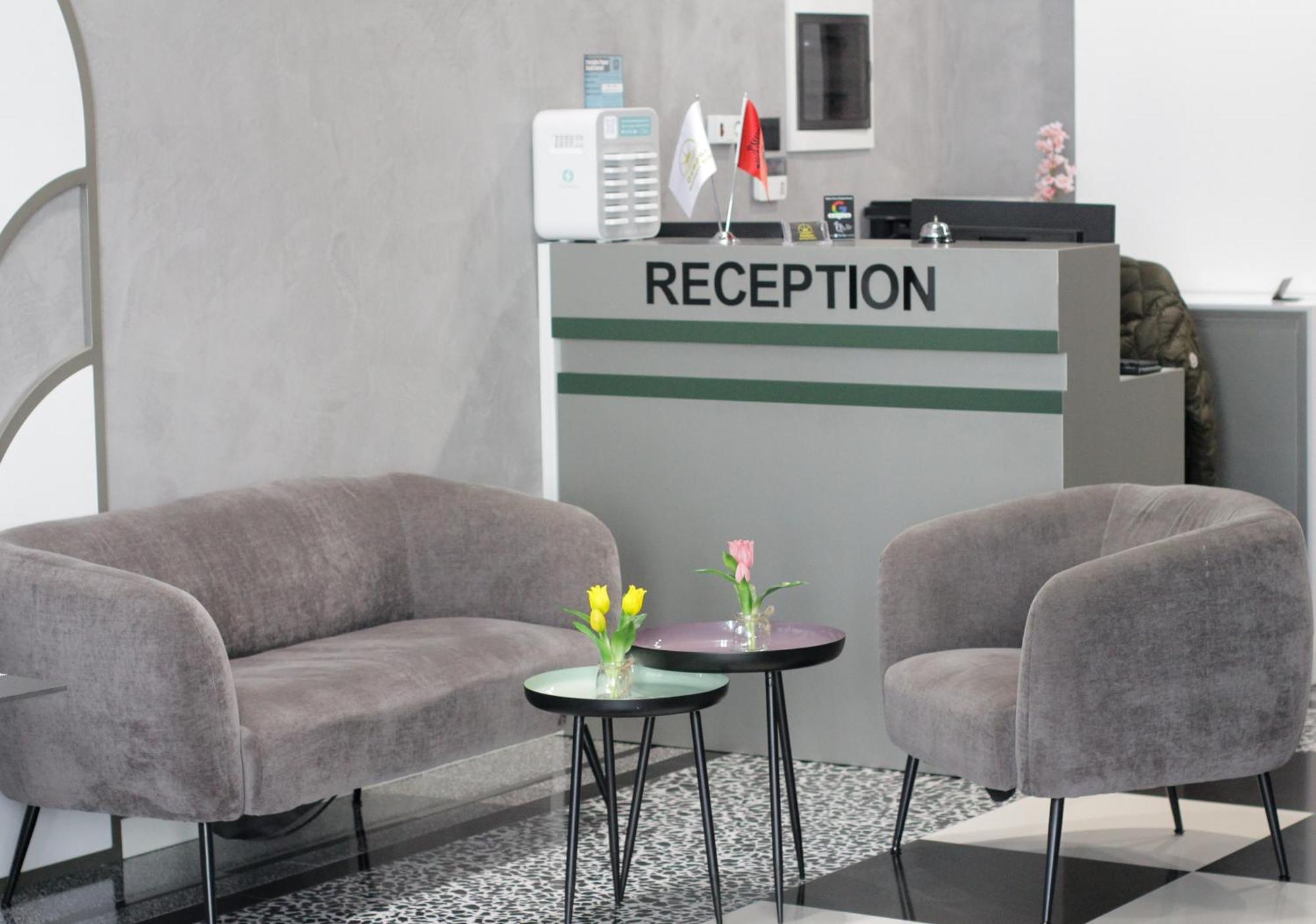 Compas Boutique Hotel Golem  Luaran gambar