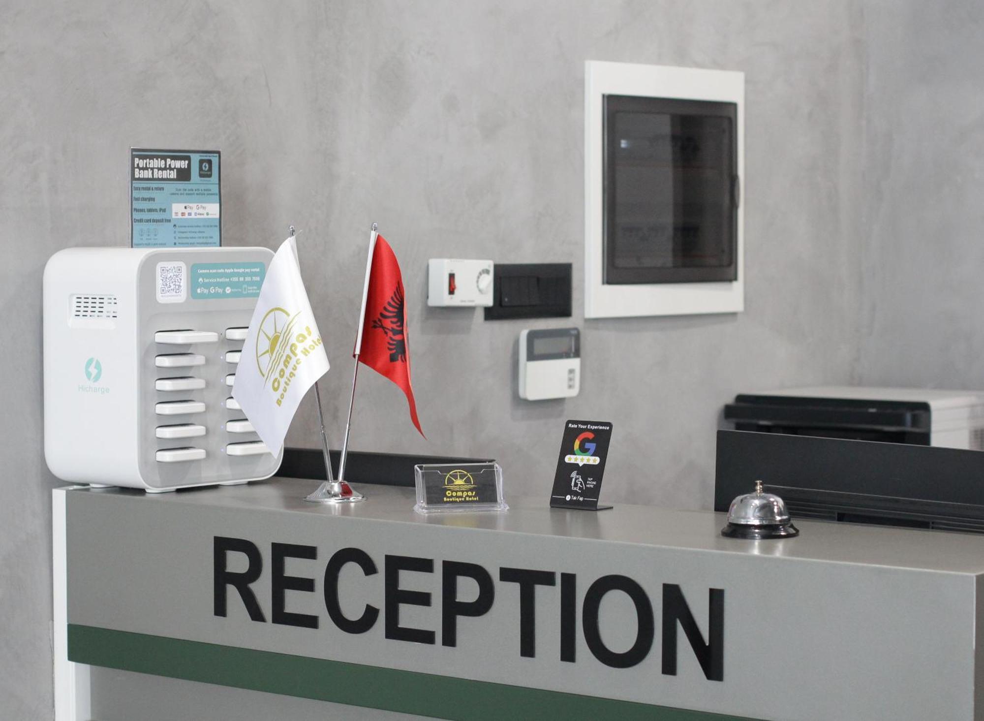Compas Boutique Hotel Golem  Luaran gambar